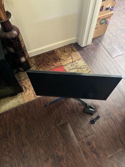 LG UltraGear 27” Gaming Monitor 🖥️  27GQ40W-B 165Hz READ DESCRIPTION NO BOX 📦 PICK UP ONLY NO TRADE ONLY CASH 💵 FIRM ON PRICE 💲75