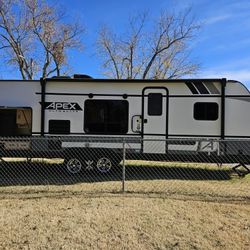 2021 Coachman Apex 251RBK