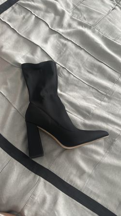 Black Boots