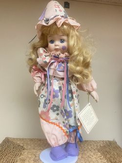 Clown Doll Exclusive - Porcelain