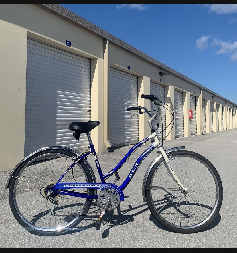 FS Elite Convertible 6 Speed Ladies Blue and white bicycle with chrome fenders