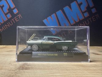 M2 Machines 1/64 1957 Ford Fairlane 500 loose