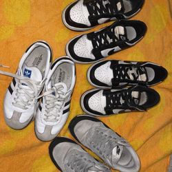 4 pairs of shoes size 6Y in excellent condition 1 pair adidas Samba, 2 pairs Nike Dunk Low Retro 1 pair Nike Air Max 1 Ess M, price in store for 4 pai