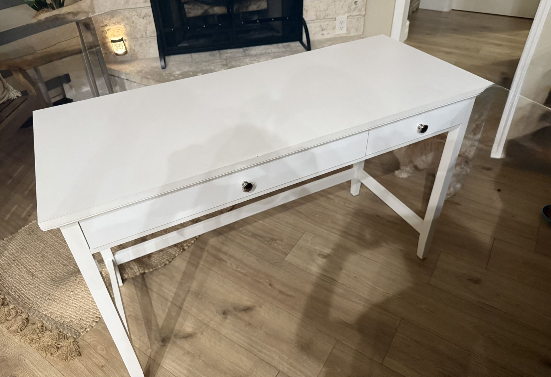 White Desk