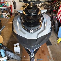 2020 Seadoo Gtx 300 Limited 96hrs