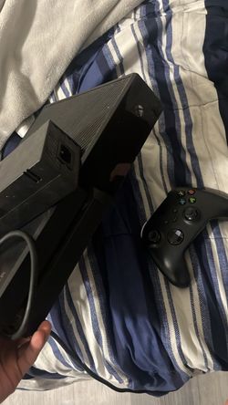 Xbox One Console with Controller