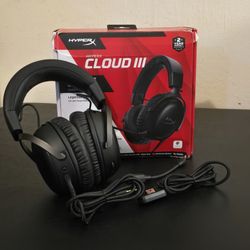HyperX Cloud III Wired Gaming Streaming Headset (Black)