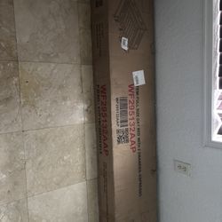 full-size wood daybed with two drawers