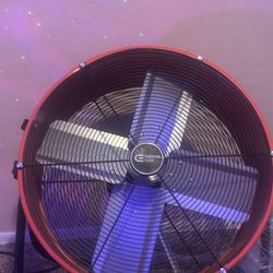 24" HEAVY DUTY TILT DRUM FAN 