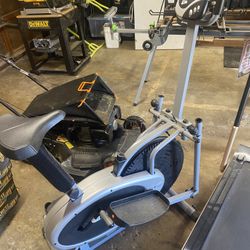 Elliptical 75$