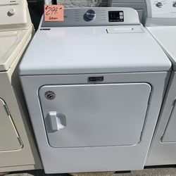 Maytag King Size Clothes Dryer Like New . Warehouse pricing.  Warranty . Delivery Available . 2522 Market st. 33901 