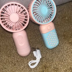  Two Mini Fan 