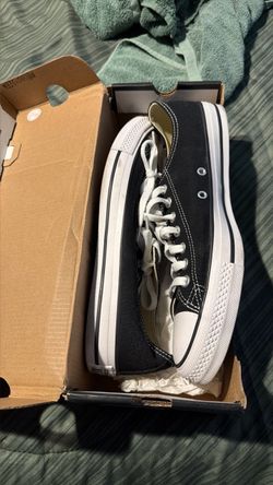 Converse low top