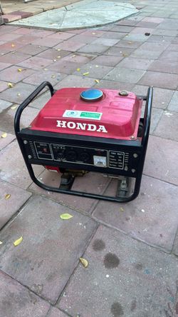 Generador de luz portátil honda  1500 wats. Trabajando como. Nuevo $220 firme
