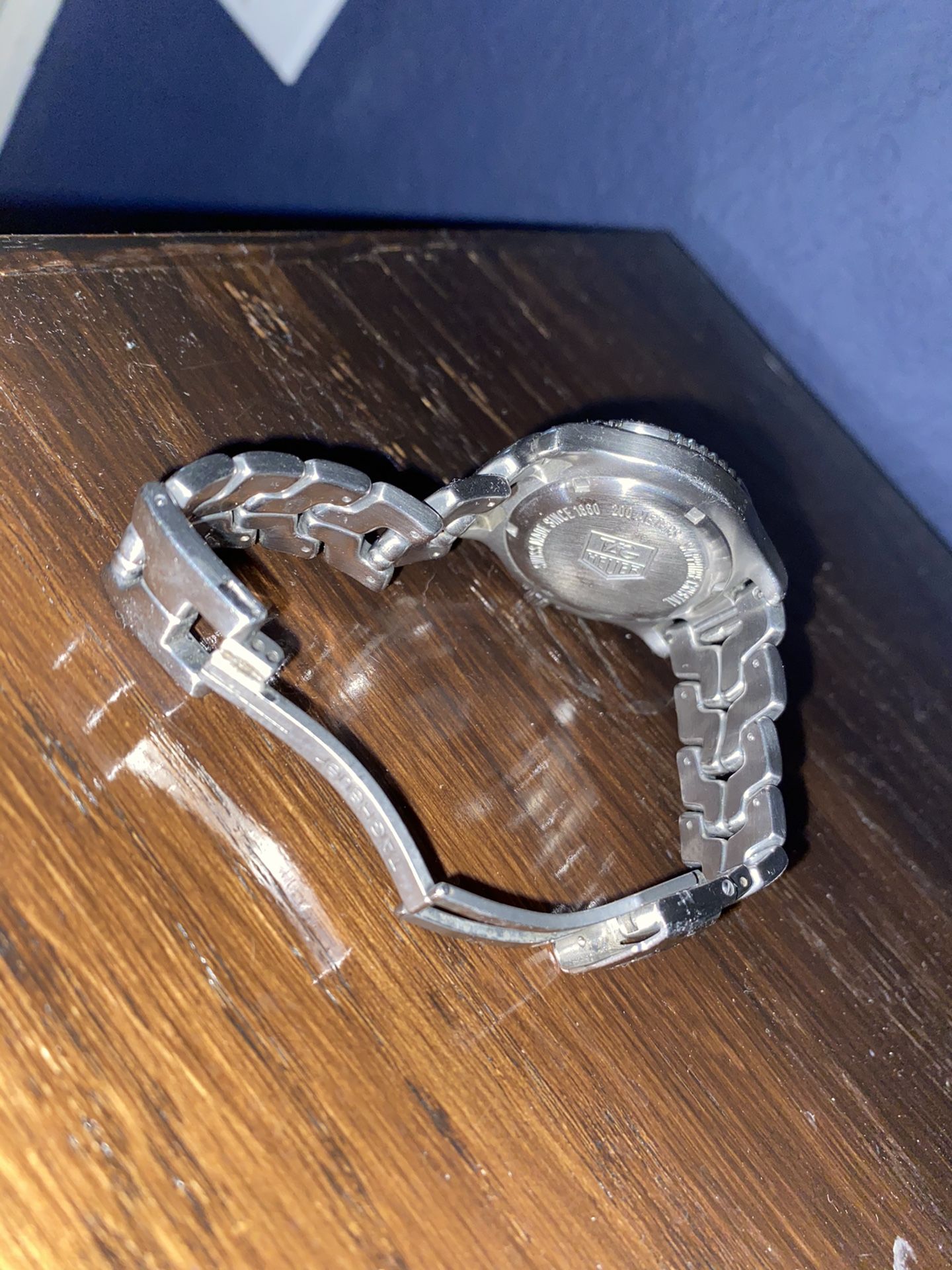 Tag Heuer 200 meters sapphire crystal