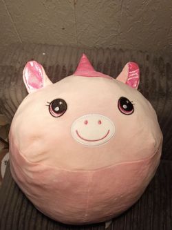 Cute unicorn plush got it for 30 but selling for 20 or 18 dollars