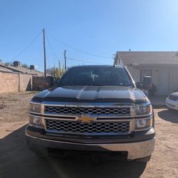 Chevy Silverado LT 4x4 2015