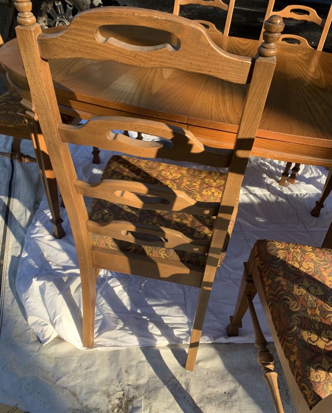 Wooden Table With Chairs +covered Seats 