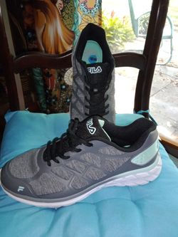 FILA Running Shoes Size 10