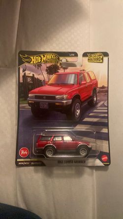 Hot Wheels Premium 2026 Boulevard 1993 Toyota 4Runner #144
