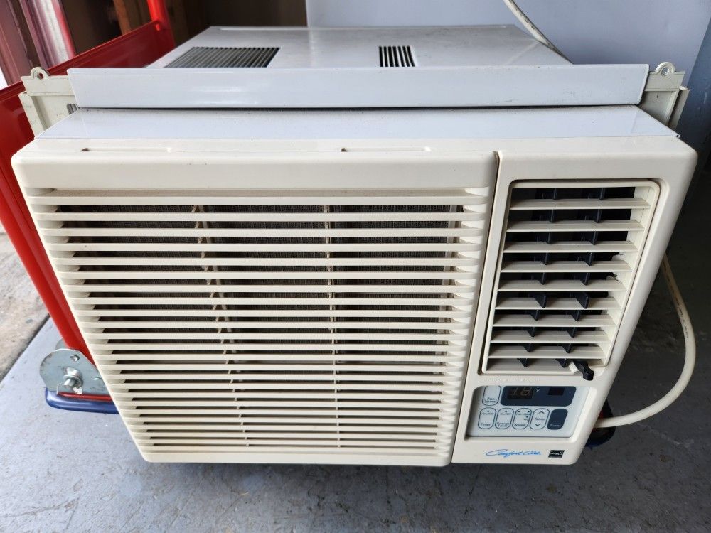 ✨COMFORT AIRE 8,000 BTU Air Conditioner Unit-Great Condition!