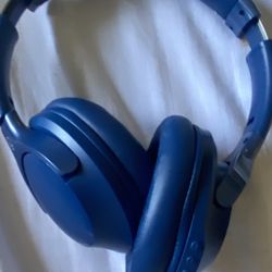Navy Blue BlueTooth Wireless Headphones with SD Card and internal AMP