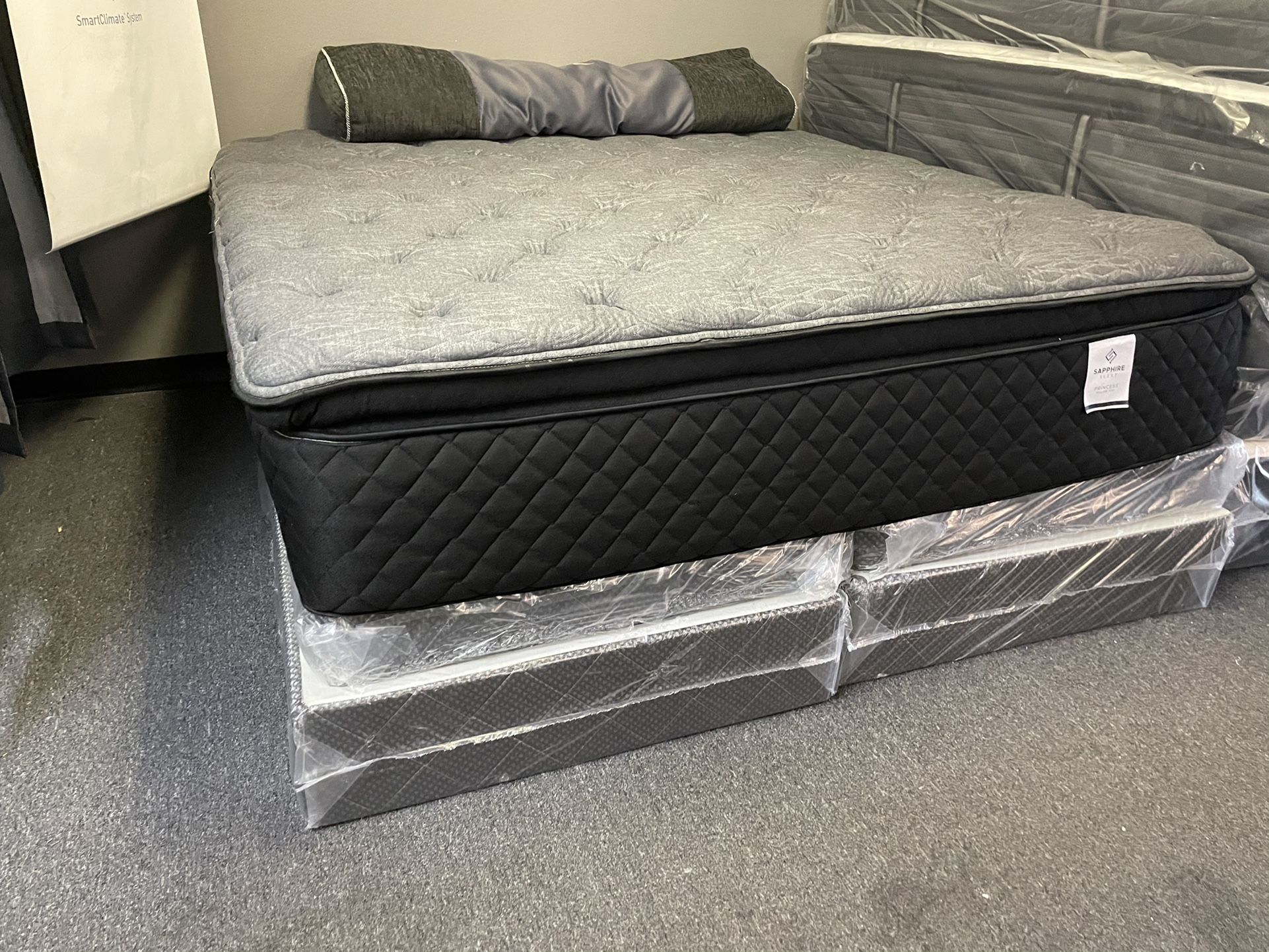 King Sapphire King Super Pillow Top Matters And Boxspring 