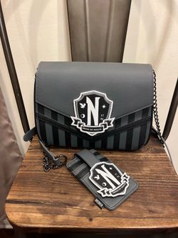 Loungefly Wednesday THE ADDAMS FAMILY Exclusive Nevermore Crossbody Bag New 60 bucks