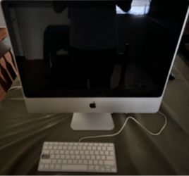 Apple iMac All-in-One Desktop Computer 21.5 IN 2013