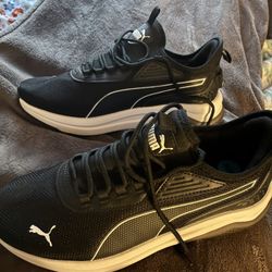 Puma Men’s Shoes Size 10