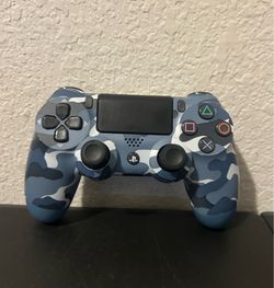 PlayStation 4 PS4 DualShock Controller - Camo Blue