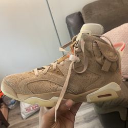 Jordan 6 Travis Scotts 