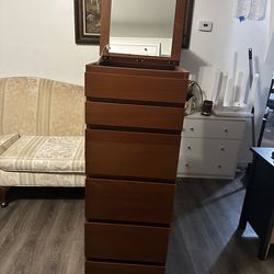 Ikea Malm Dresser With Mirror