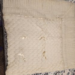 White baby blanket