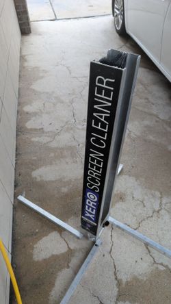 XERO Screen Cleaner – Excellent Condition