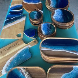 Hand Poured Resin Gifts , Food Safe 