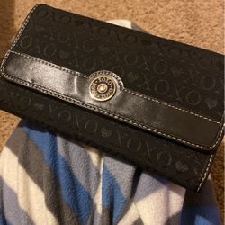 Xoxo Wallet