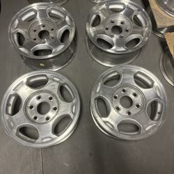 16” Chevy Wheels 6 Lug
