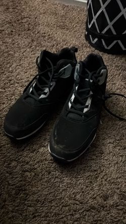 Football cleats