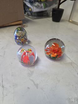 Art Glass Paperweights Hand-blown Glass Art