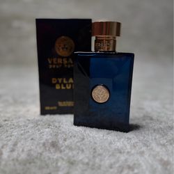 Versace Dylan Blue Cologne