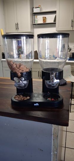 Cereal Dispenser