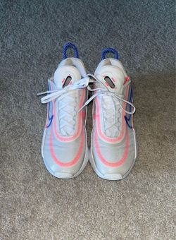 Nike Air Max 2090 Sneakers – White/Pink/Blue – Size 9