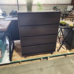 Four Drawer Dresser - Mocha