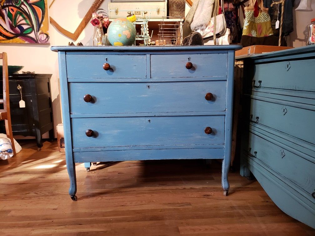 Antique Country Cottage Dresser