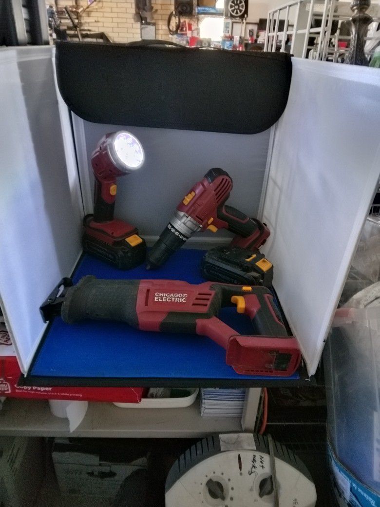 Used Chicago Electric Tool Kit  18v  Cordless Reciprocating saw with drill flashlight 2 Batteries and a charger 