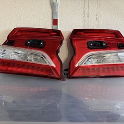 2018-2022 OEM Honda Accord tail lights set 4 piece