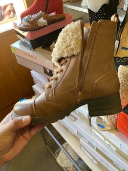 Women's Brown Faux Fur Lined Boots size 7