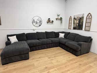 Large Soft Gray Sectional Couch Free Delivery