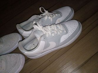 puma sz 9 Nike size 10.5